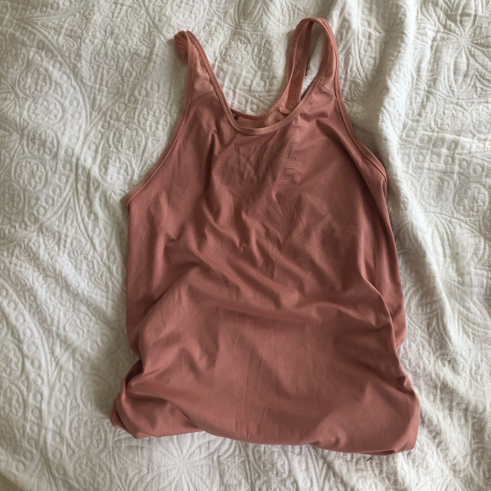 Nike T-shirt